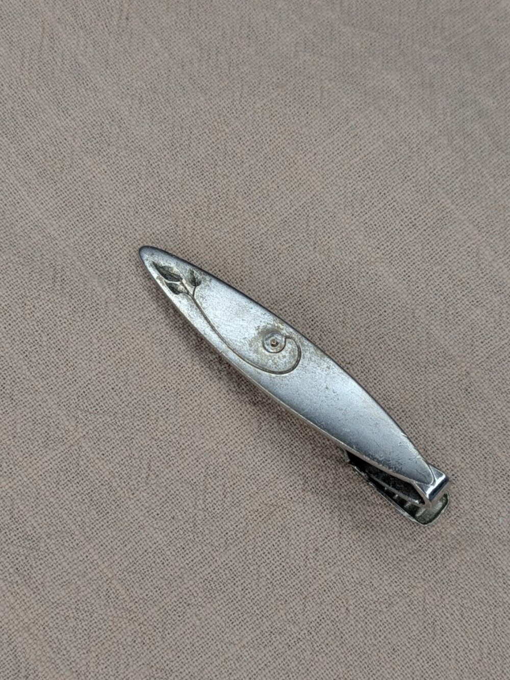 Vintage Anson Sterling Silver Tie Clip Engraved Botanical MCM